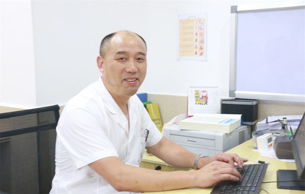 张龙